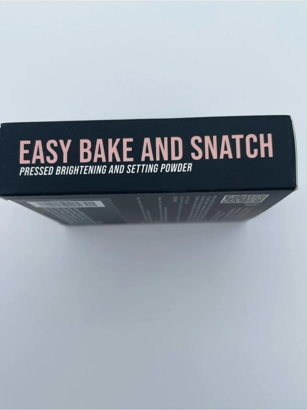 Huda Beauty Glowish Pressed Powder in Light & Easy Bake & Snatch Pressed Powder